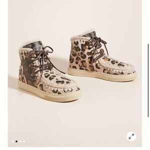 Mou Anthropologie Leopard Print Fur Trim High-Top Moccasin Sneakers - 7